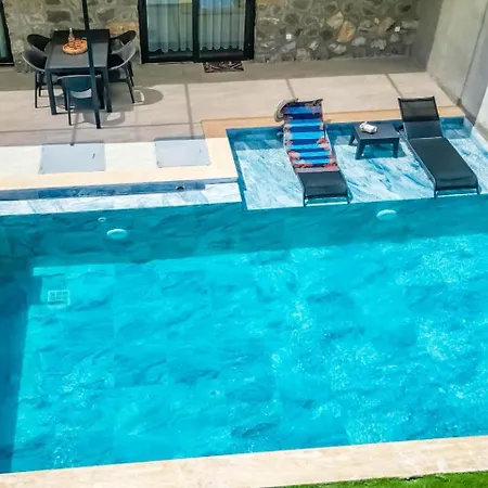 Ali Hotel